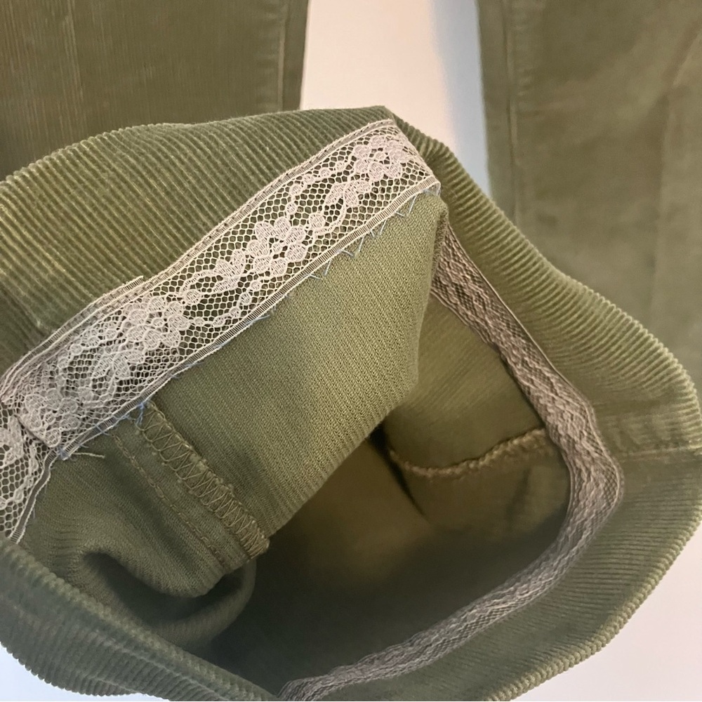 L.L. Bean Womens Favorite Fit Sz. 12 Spring Green Cotton Corduroy HEMMED - Picture 5 of 6